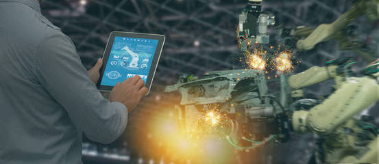 工業4.0時代 人工智能與XR技術賦能工業工程與智能工廠